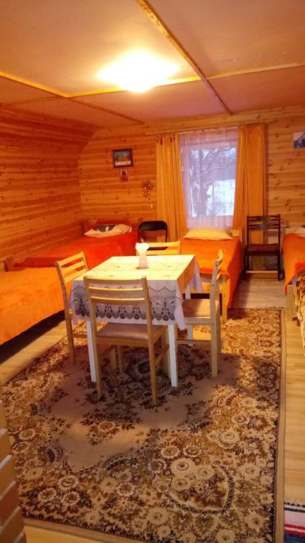 Kalamehe Farmstay Alatskivi ภายนอก รูปภาพ