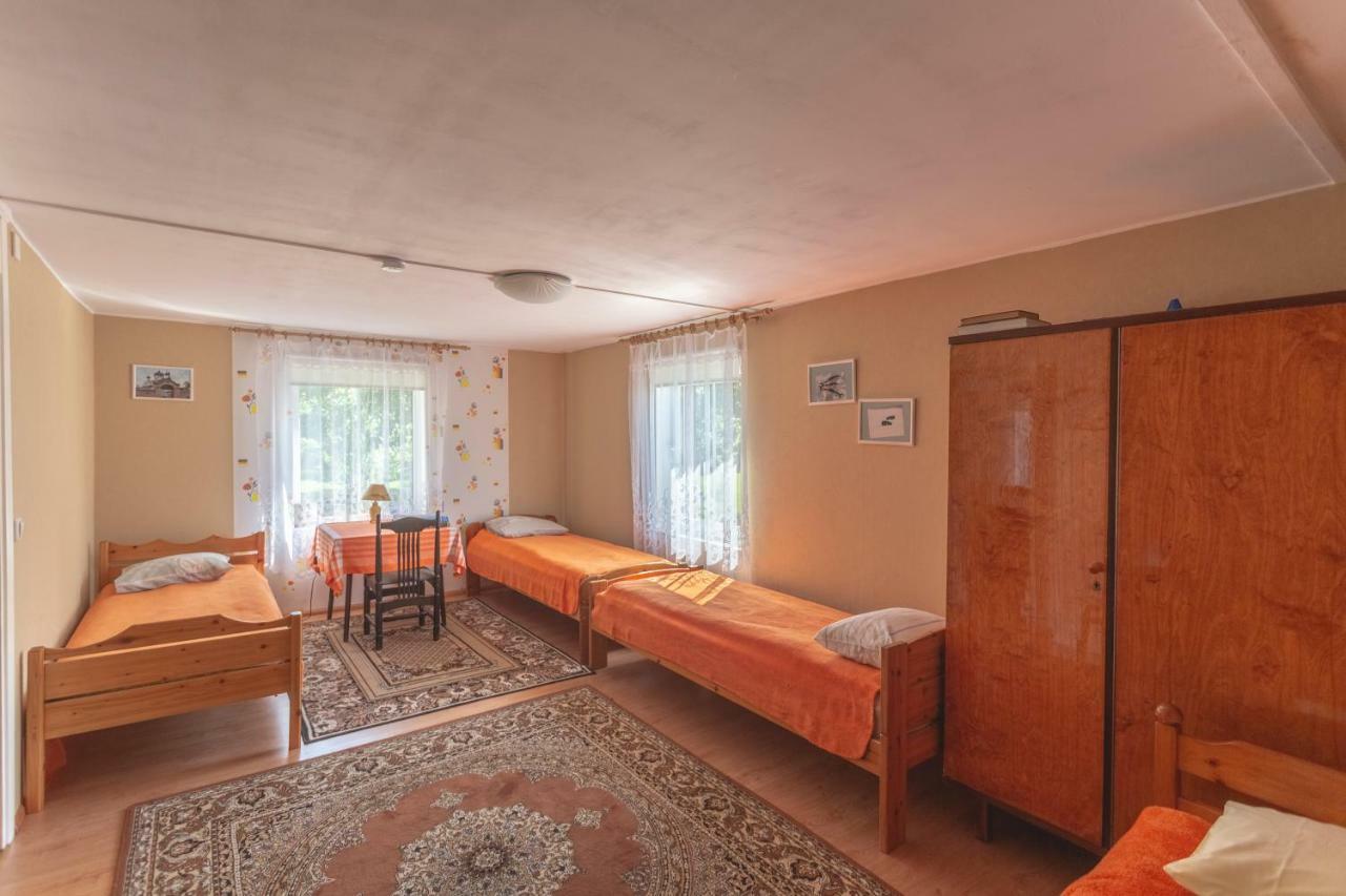 Kalamehe Farmstay Alatskivi ภายนอก รูปภาพ
